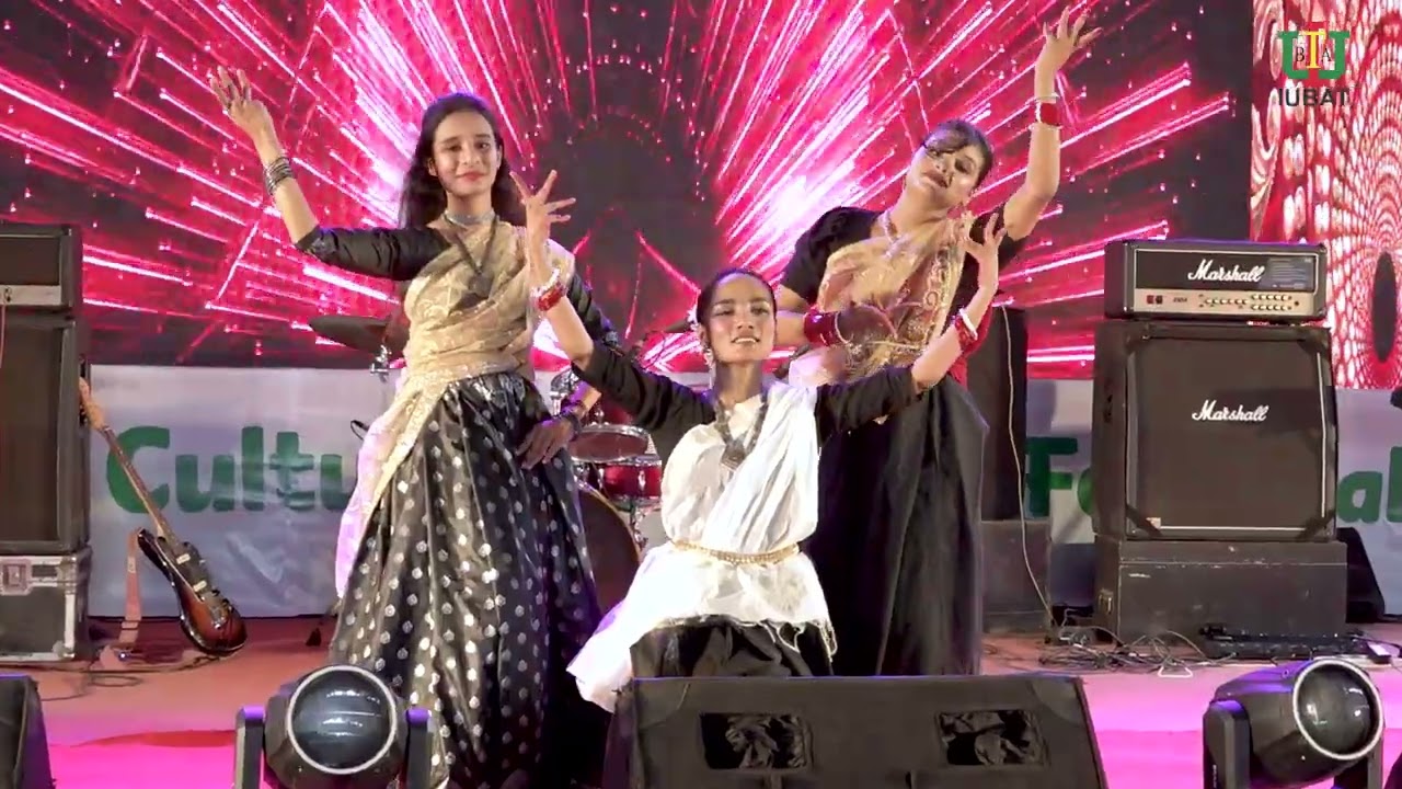 Cultural programme on the open auditorium stage